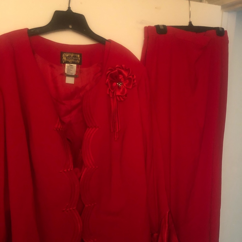 3 piece woman’s suit